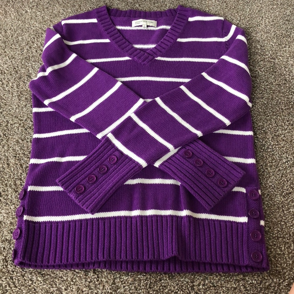 3 FOR $15 Jones New York Purple Stripe Sweater